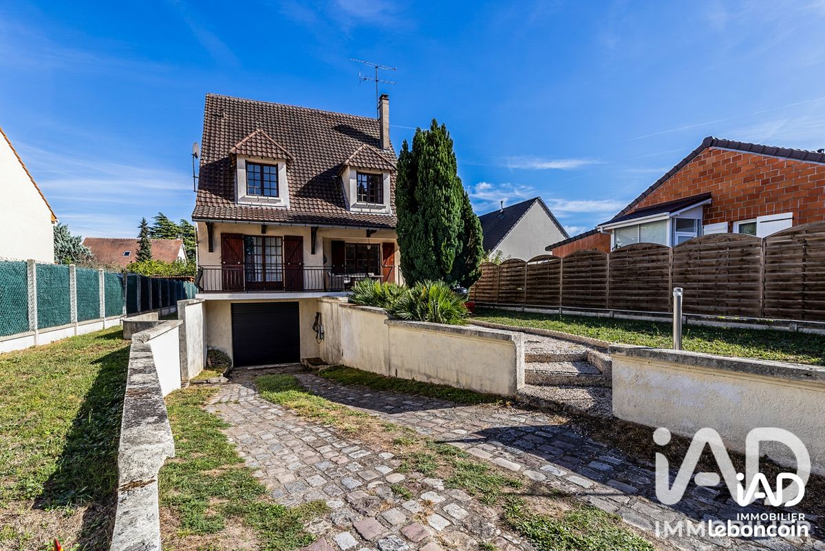 Maison 6 pièces 156 m² · à Viarmes · 156 m² · 460 000 €