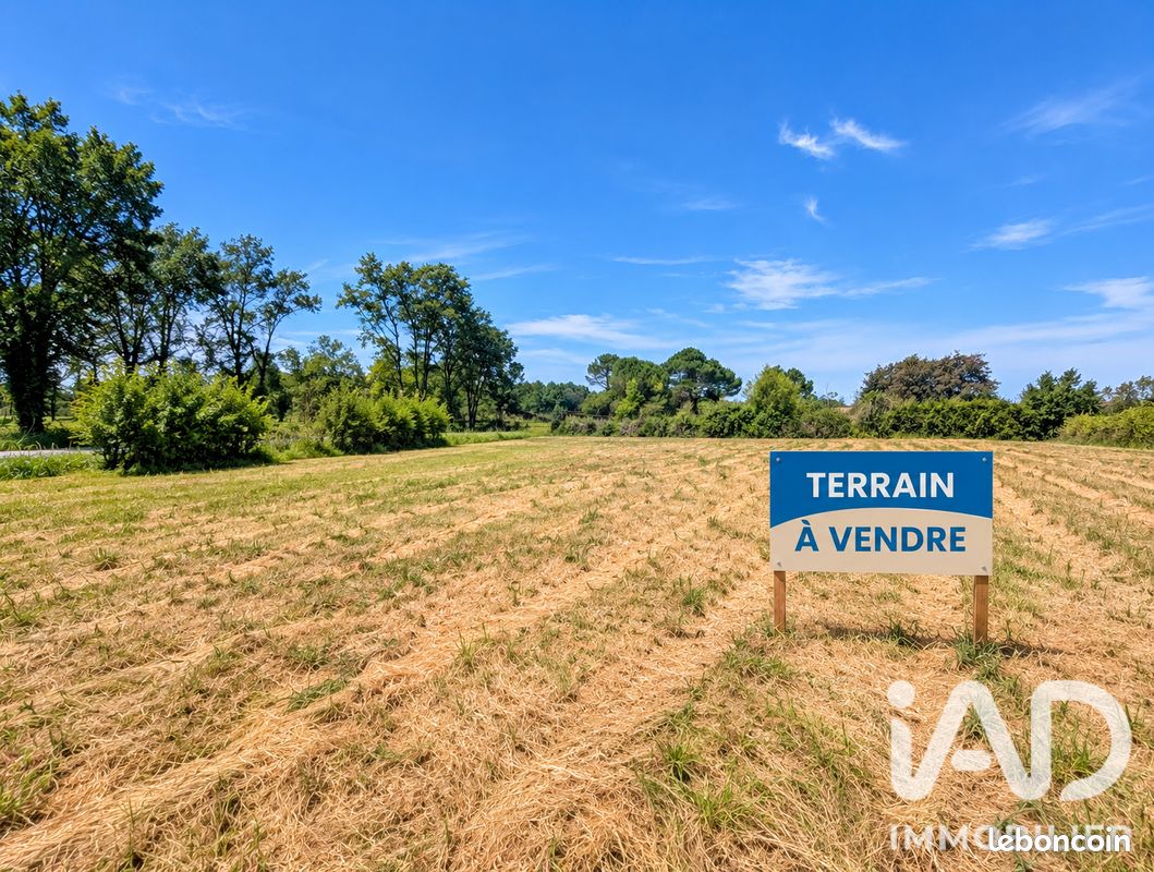 Terrain 1376 m² · à Budos · 1 376 m² · 99 000 €