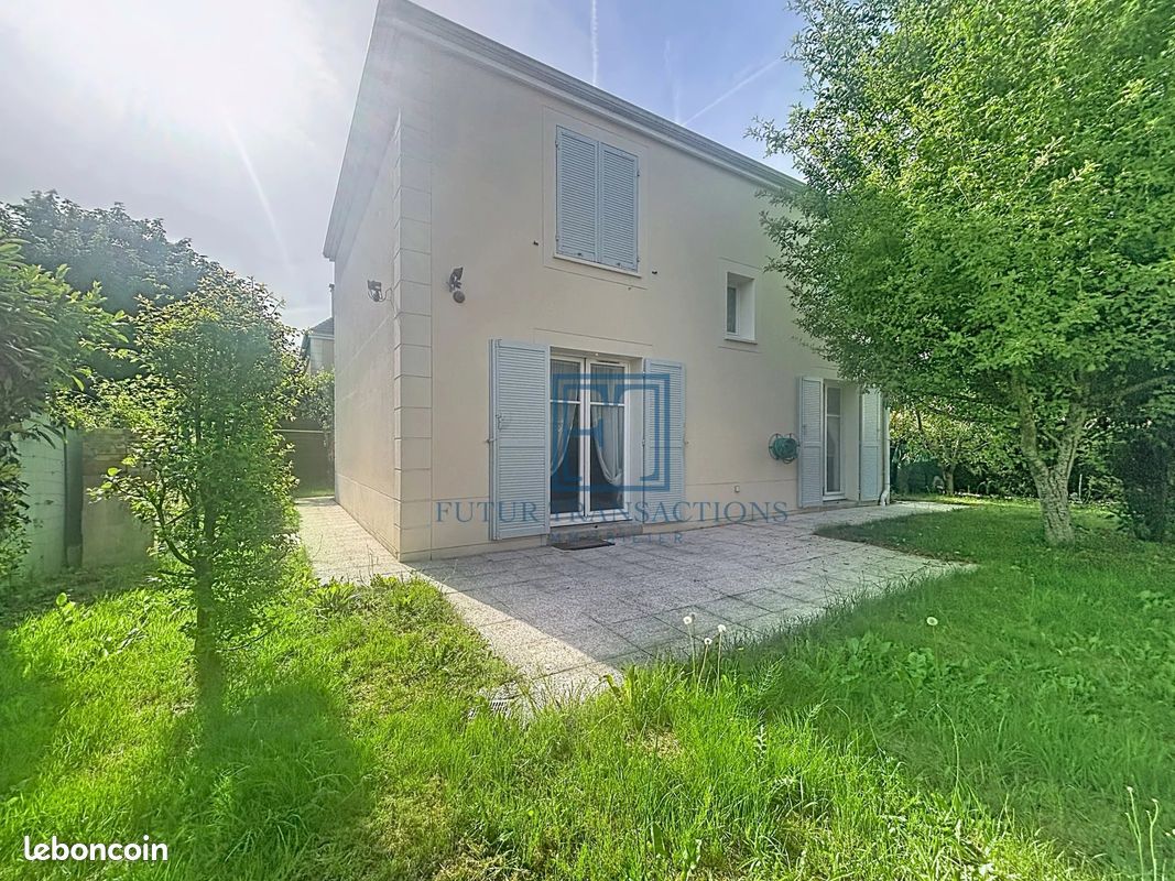 Maison 4 pièces 86 m² · à Plaisir · 86 m² · 399 000 €
