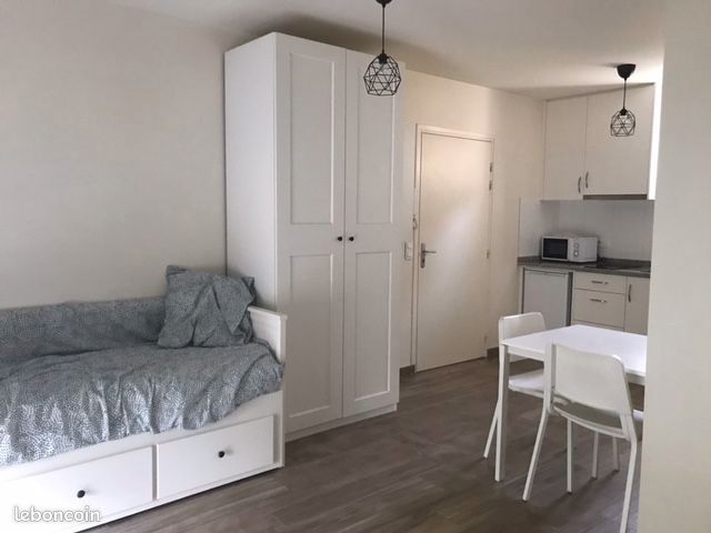 Appartement 1 pièce 28 m² · à Arcueil · 28 m² · 871 €/mois
