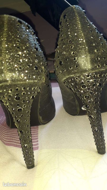 Talon à paillettes (image 3)