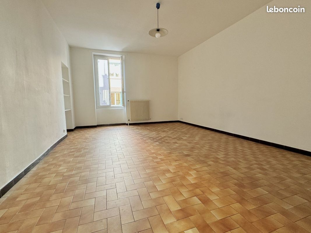 Appartement 1 pièce 36 m² · à Dijon · 36 m² · 430 €