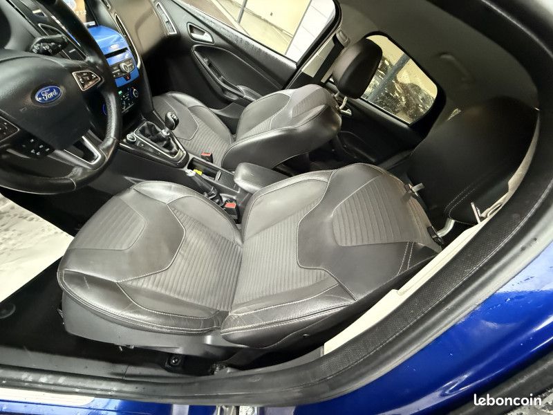 Ford FOCUS 1.0 ECOBOOST 125CH STOP&START TITANIUM (Vente a Pro ) (image 15)