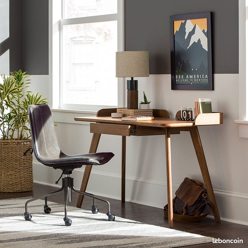 Bureau Design (image 1)