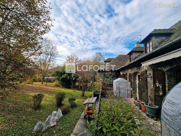Maison 10 pièces 400 m²