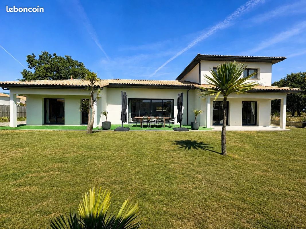 Maison 7 pièces 177 m² · à Saint-Brevin-les-Pins · 177 m² · 728 000 €