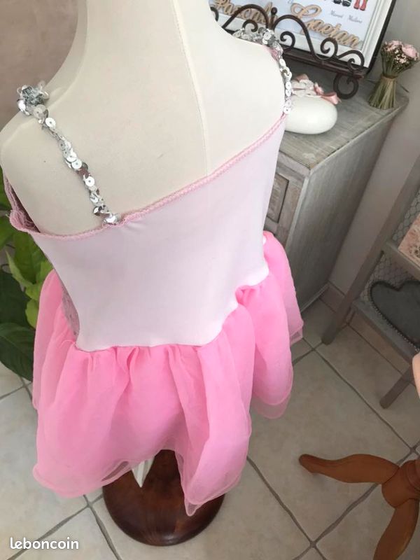 Robe déguisement ( bretelle en sequins ) taille 2 / 3 ans (image 3)