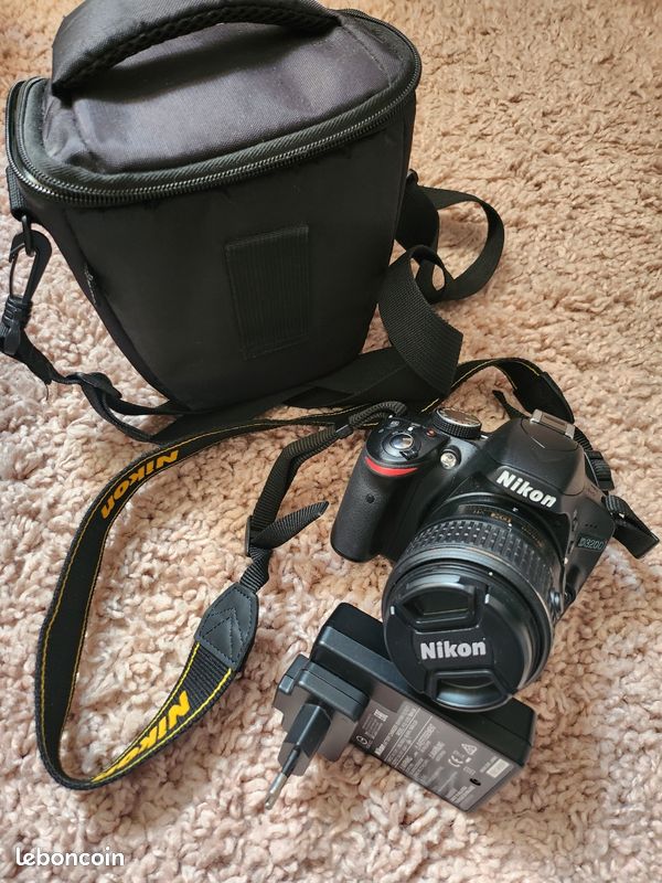Appareil photo Nikon D3200 (image 1)