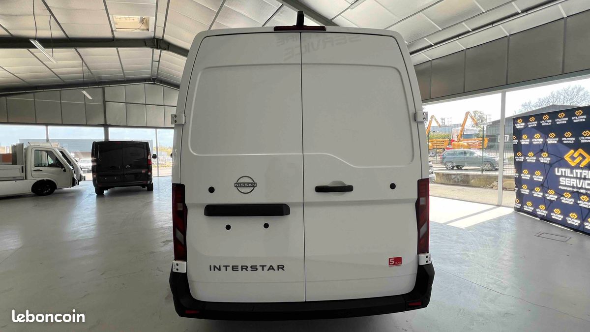 34 990 HT - Nissan INTERSTAR 3T5 L3H2 2.0 DCI 170 BVA9 N-CONNECTA + CAMERA NEUF (image 5)