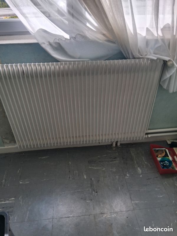 Chaudière à mazout plus radiateurs (image 2)