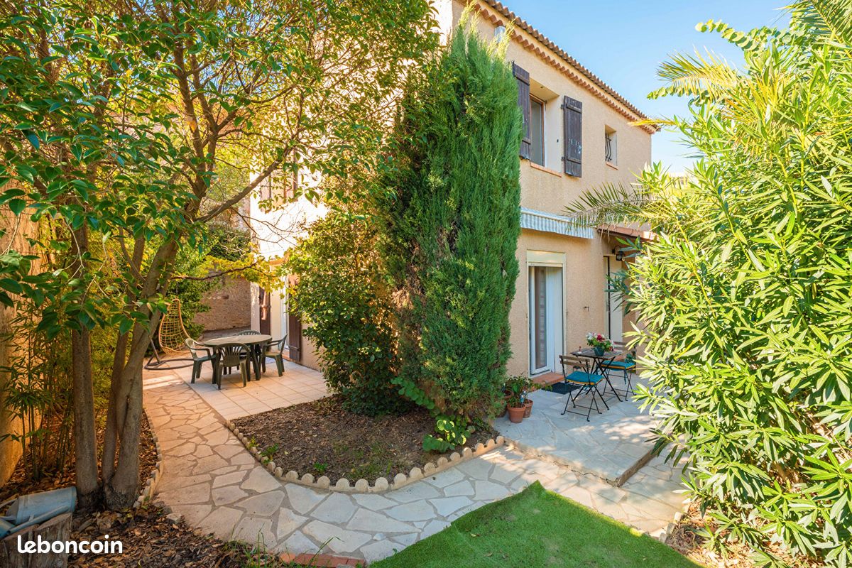 Maison 5 pièces 104 m² · à Marseille · 104 m² · 330 000 €