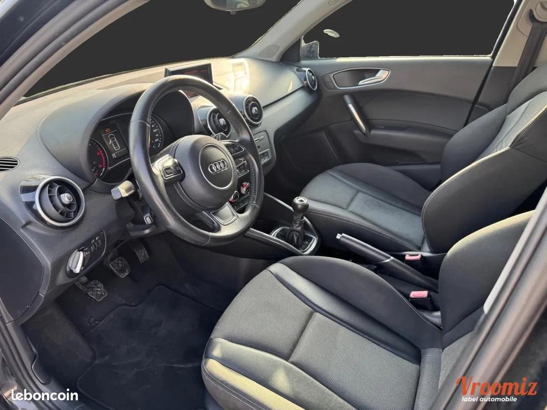 Audi A1 SPORTBACK 1.4 TDI 90 AMBIENTE (image 8)