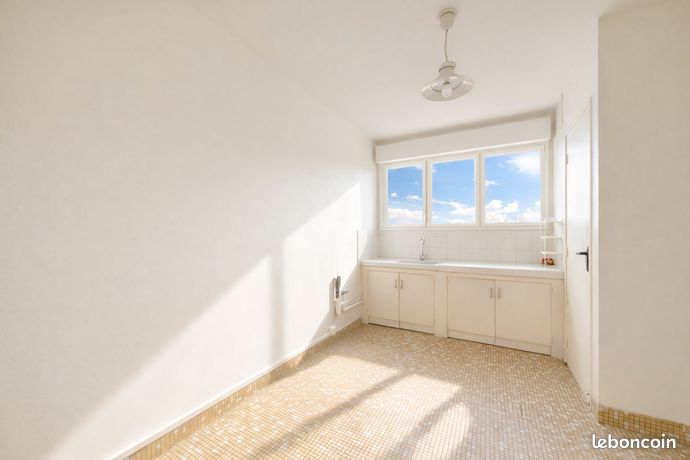 Appartement 4 pièces 77 m² — 3
