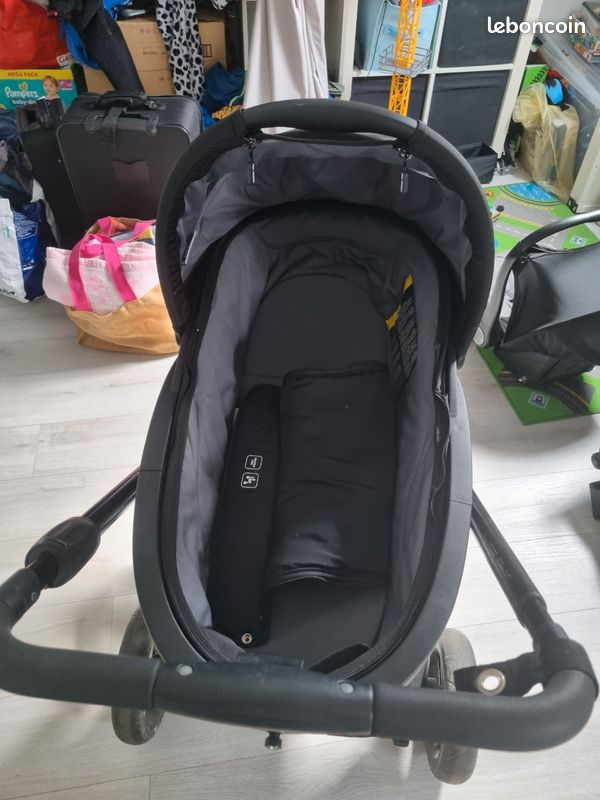 Vend poussette 3 en 1 (image 2)