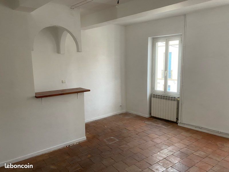 Maison 3 pièces 90 m² · à Graulhet · 90 m² · 90 000 €