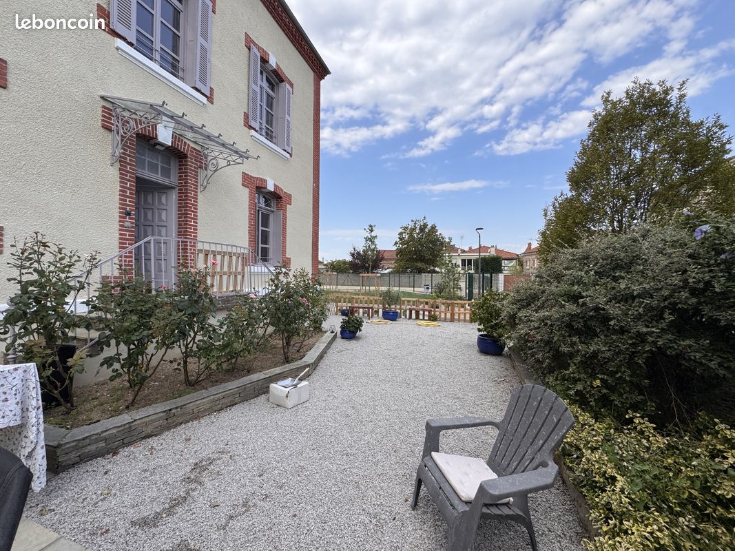Appartement 3 pièces 91 m² · à Saint-Just-Saint-Rambert · 91 m² · 1 030 €
