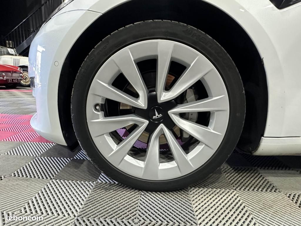 Tesla model 3 tesla dual motor awd - boost - autopilot amélioré (image 9)