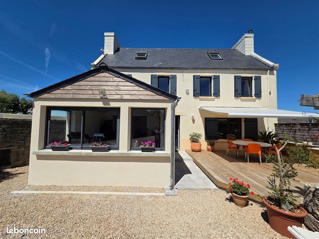 Maison 6 pièces 137 m² · à Cléder · 137 m² · 499 000 €