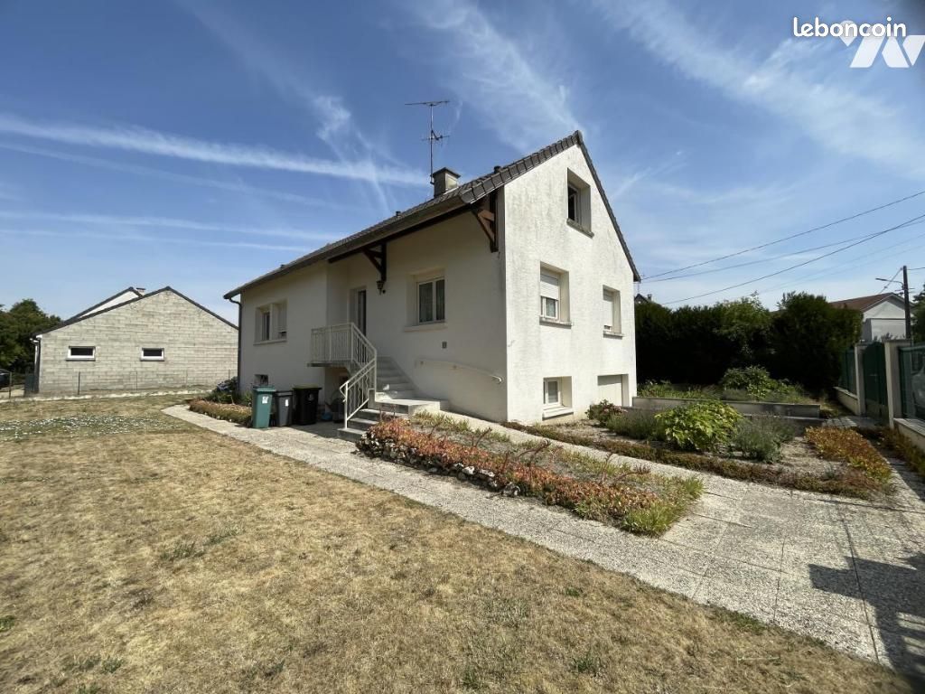 Maison 4 pièces 85 m² · à Moncetz-Longevas · 85 m² · 210 800 €