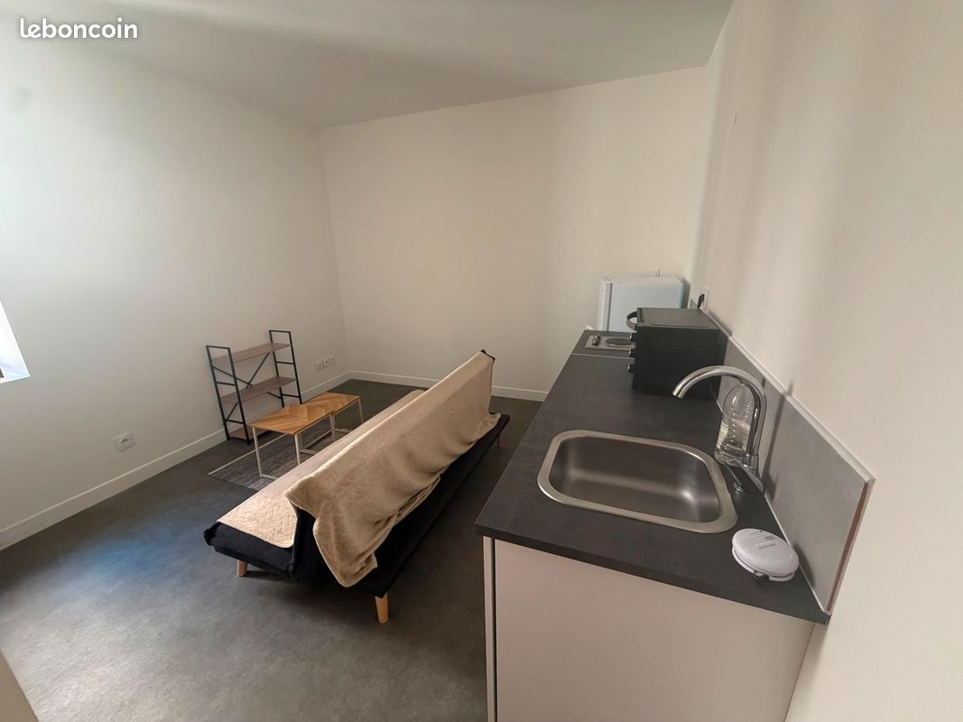 Appartement 1 pièce 16 m² · à Béziers · 16,3 m² · 380 €