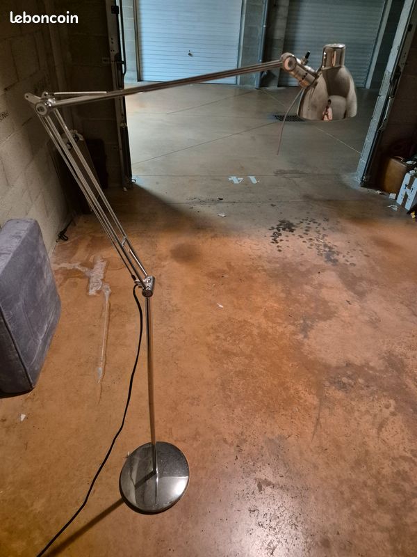 Lampe bureau (image 1)