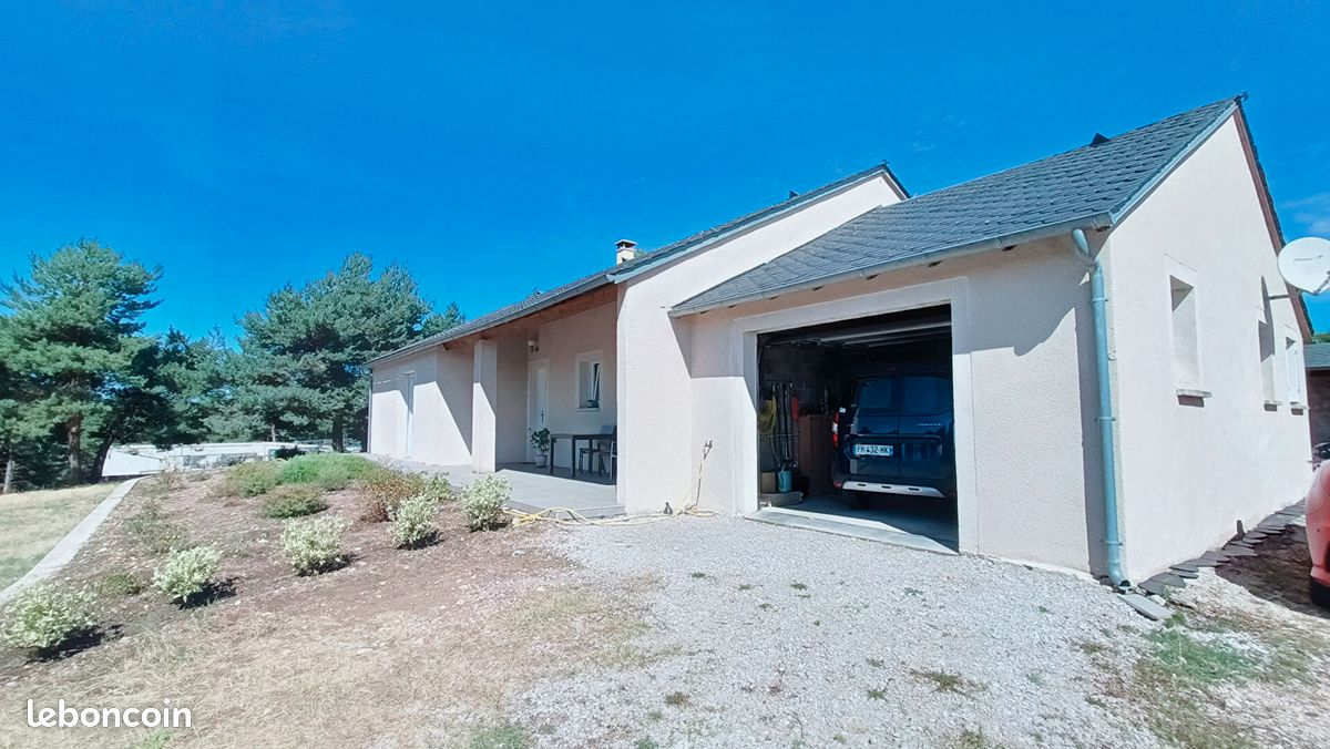 Maison 5 pièces 128 m² · à Veyreau · 128 m² · 270 000 €