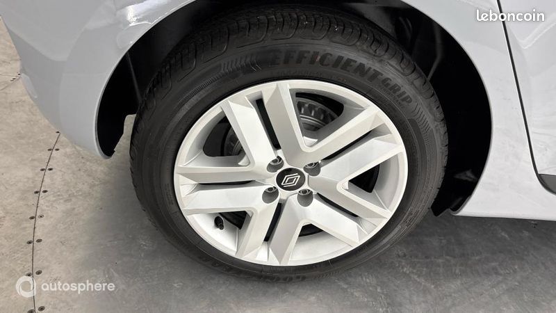 Renault Clio 1.5 Blue dCi 100ch Evolution - 24 (image 22)