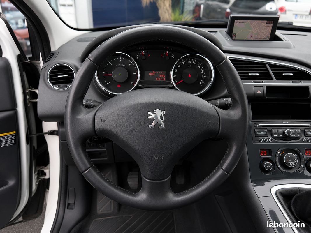 Peugeot 3008 1.6 e-HDI Active (image 9)