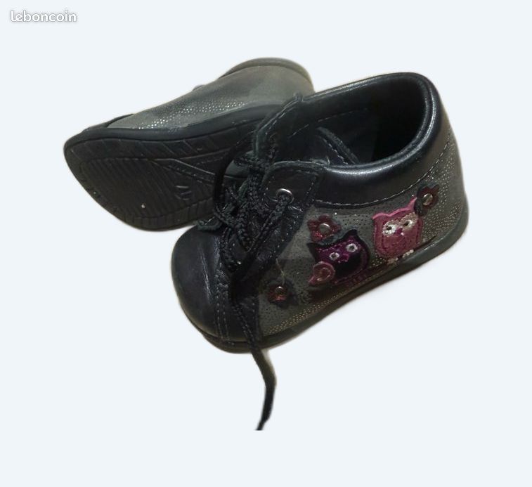 Chaussures bébé fille taille 17 Chaussures