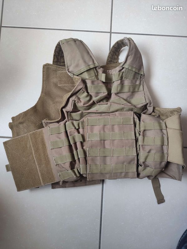 Porte plaque airsoft (image 2)