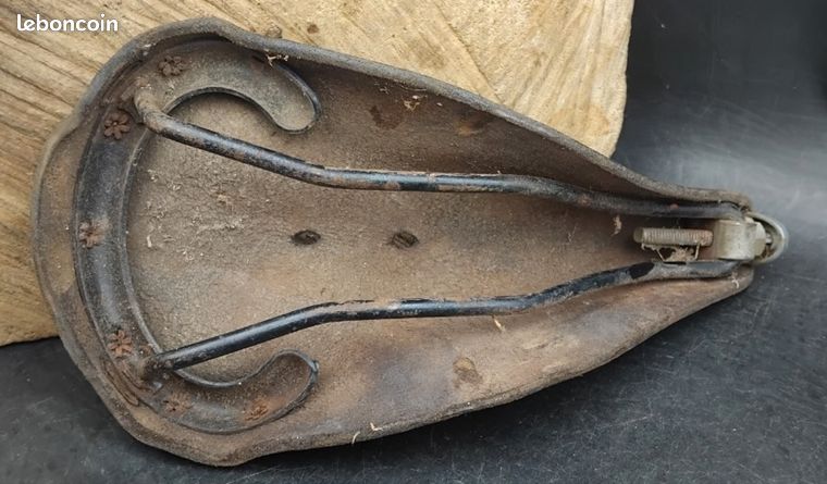 Selle Cuir IDEALE TB 38 Pour Vélo Course/randonneuse - Neuve Vintage