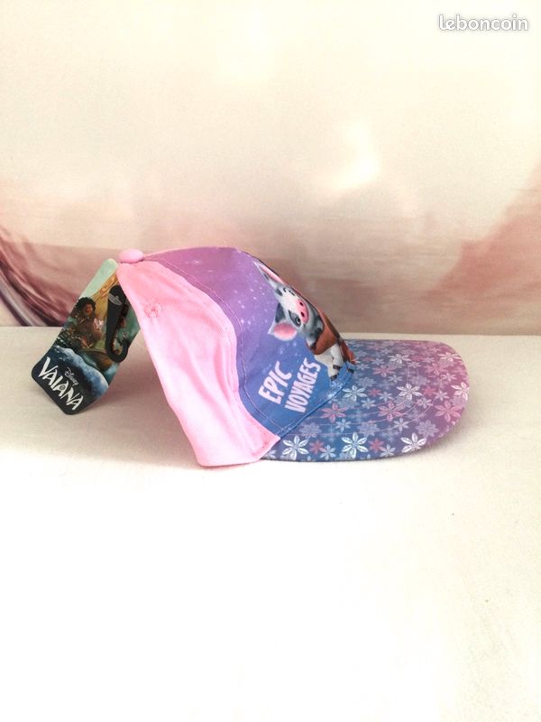Casquette enfant DISNEY VAIANA rose (Taille 54), Neuf avec étiquette, ⚠️ TRÈS DÉFORMÉ (image 2)