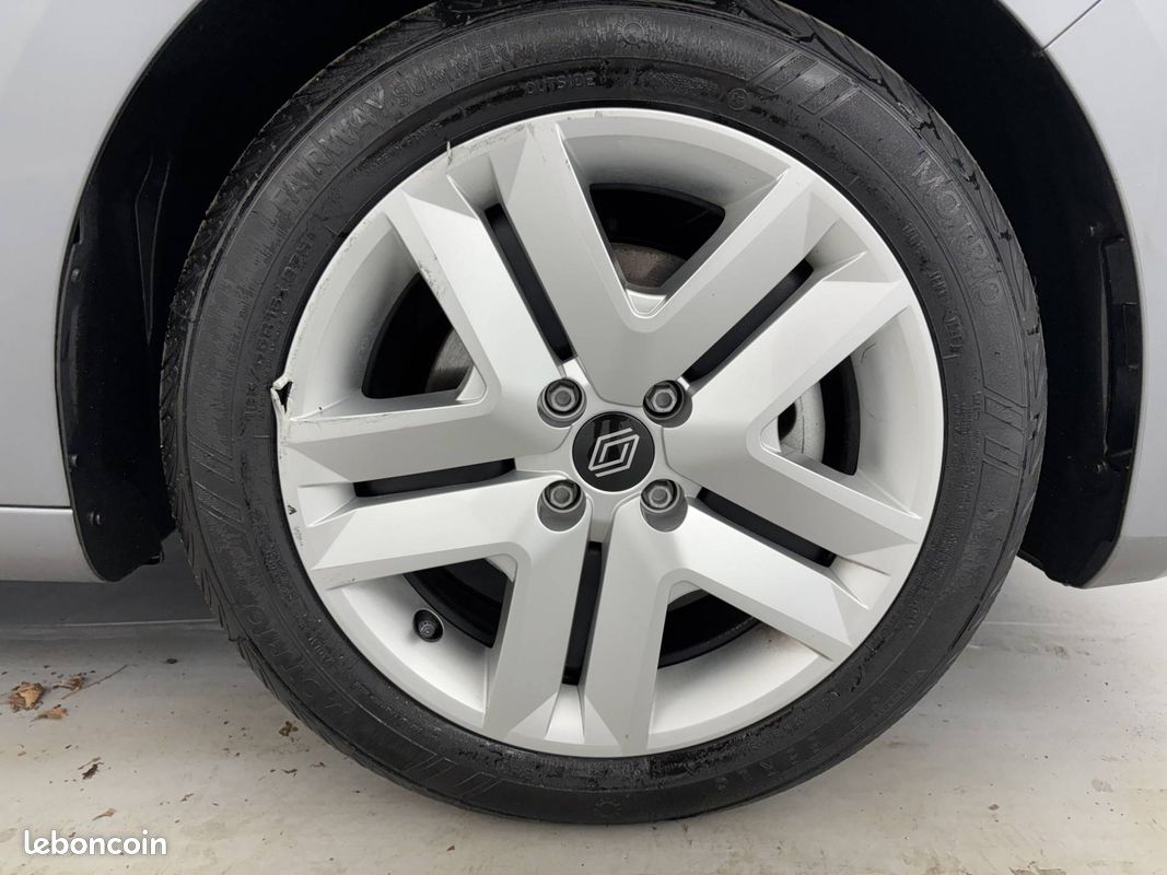 RENAULT Clio E-Tech full hybrid 145 ch GSR2 Evolution (image 21)
