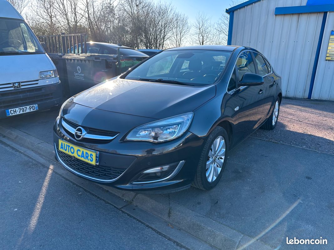 Opel ASTRA 1.6 CDTI 136 CV (image 2)
