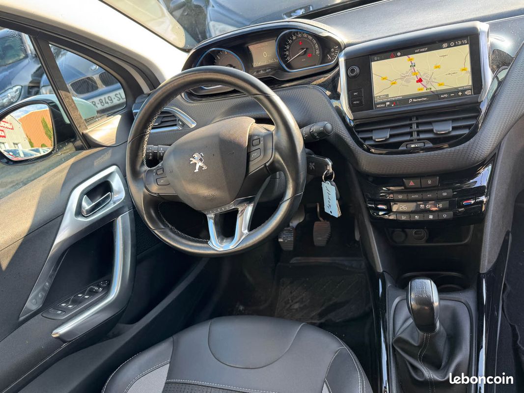 Peugeot 2008 (image 8)