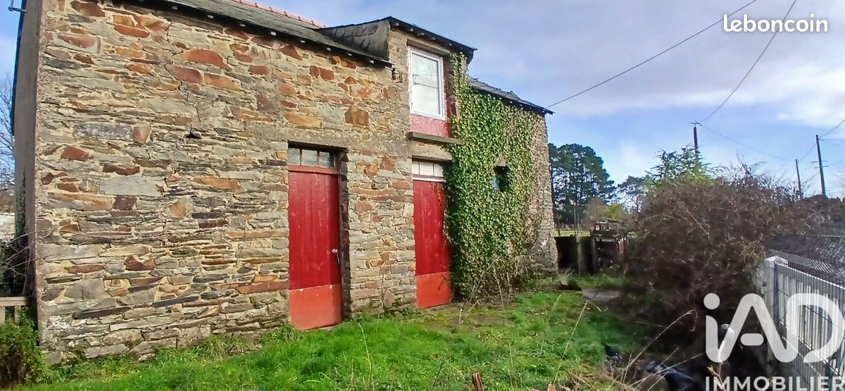 Maison 2 pièces 80 m² · à Sainte-Marie · 80 m² · 27 000 €