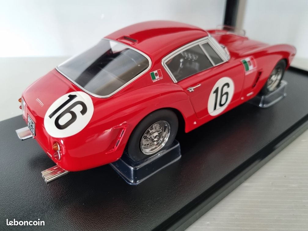 Ferrari 250 GT SWB Competizione #14 24H Du Mans 1961 - Maquette Métal 1/18 KK Scale Neuve