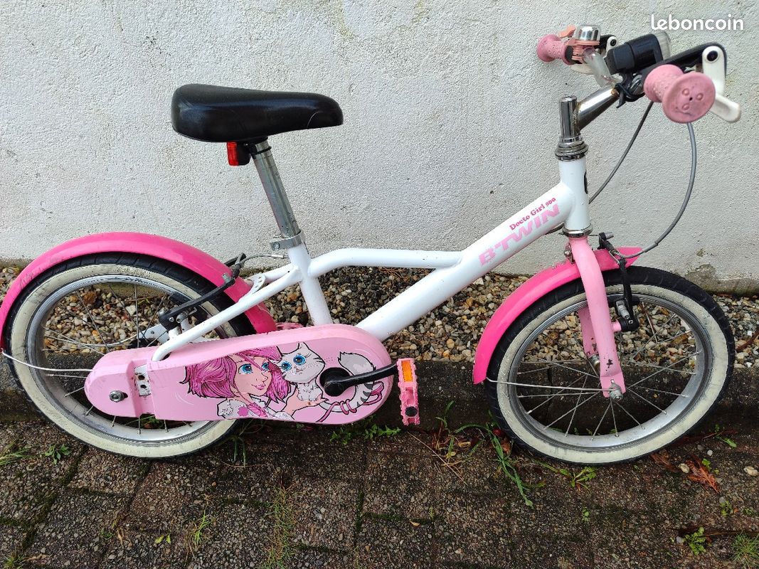 Vélo fille Decathlon b'twin 4/6 ans 16 pouces Vélos