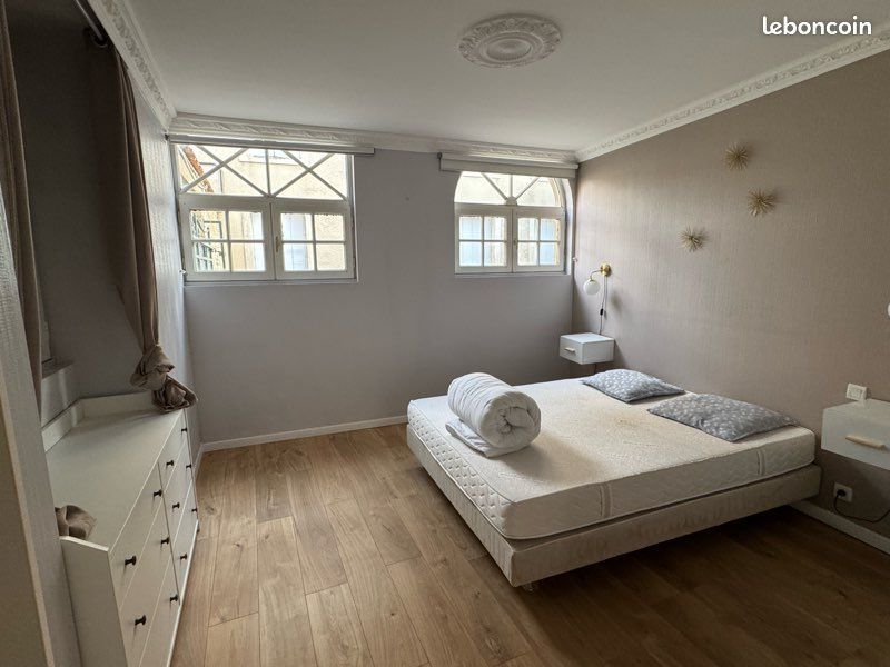 Appartement 2 pièces 57 m² · à Poitiers · 57 m² · 650 €