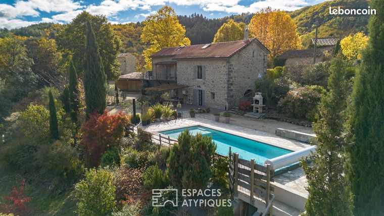 Mas 4 pièces 135 m²