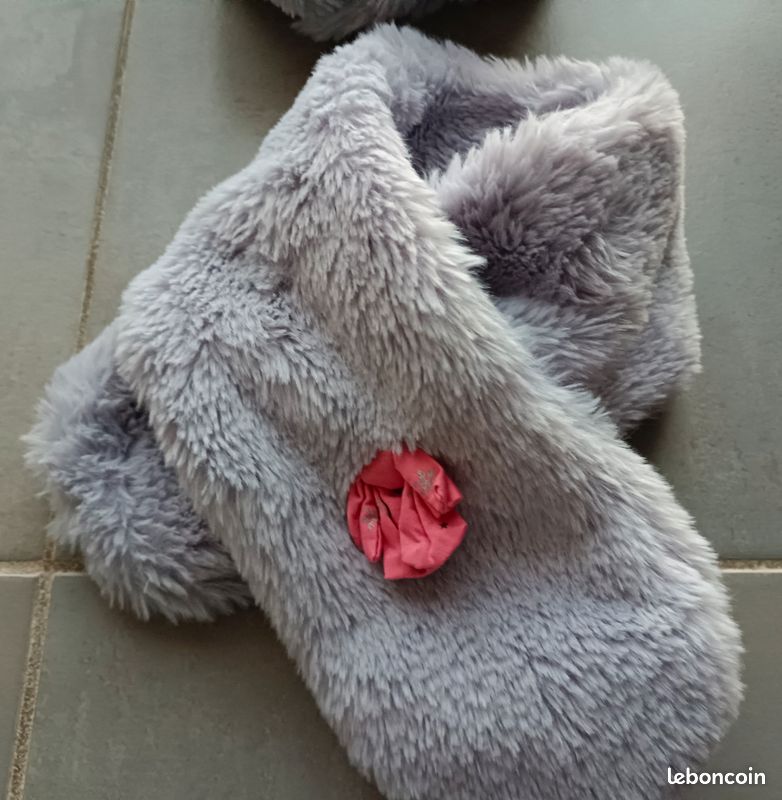 Ensemble bonnet chapka et écharpe bébé fille en 18-24 mois (image 3)