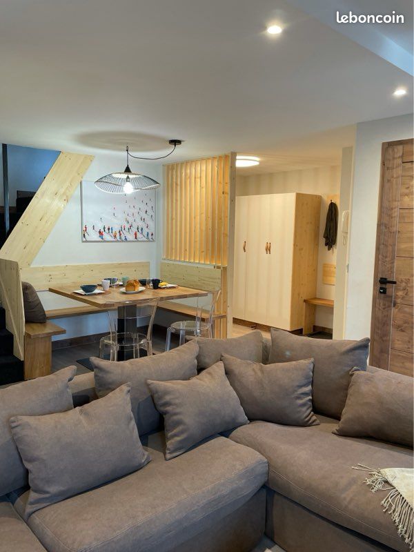 Appartement 4 pièces 60 m² · à Chamonix-Mont-Blanc · 60 m² · 3 600 €/mois