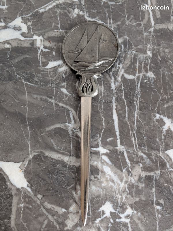 ANCIENNE COUPE EN Etain Ergarte Porto Cygne De Chaque Cote EUR 15,00