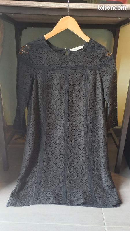 Robe dentelle Sézane (image 1)