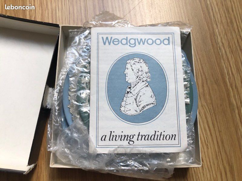 Lot 2 porcelaines Wedgwood (image 2)