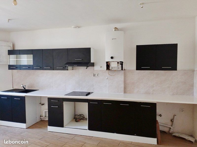 Appartement 3 pièces 70 m² · à Saint-Étienne · 70 m² · 510 €/mois