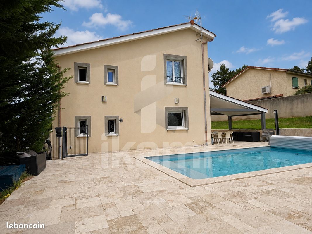 Maison 6 pièces 201 m² · à Givors · 201 m² · 679 000 €