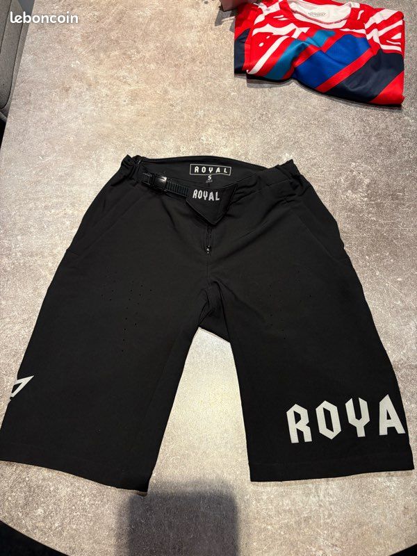 Short De Vélo Primal Homme Taille M - Noir, Avec Chamois Rembourré, Extensible, Neuf Avec étiquettes