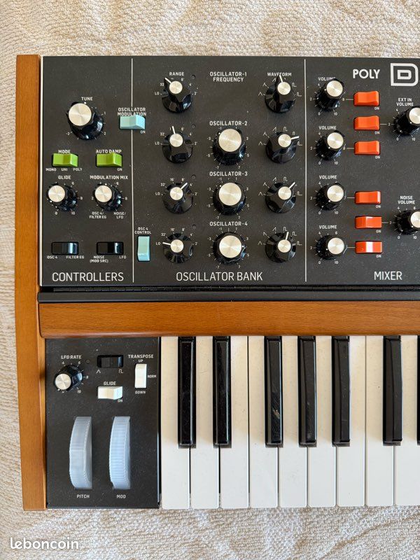 Behringer Poly D – synthétiseur analogique 37 touches – parfait état (image 8)