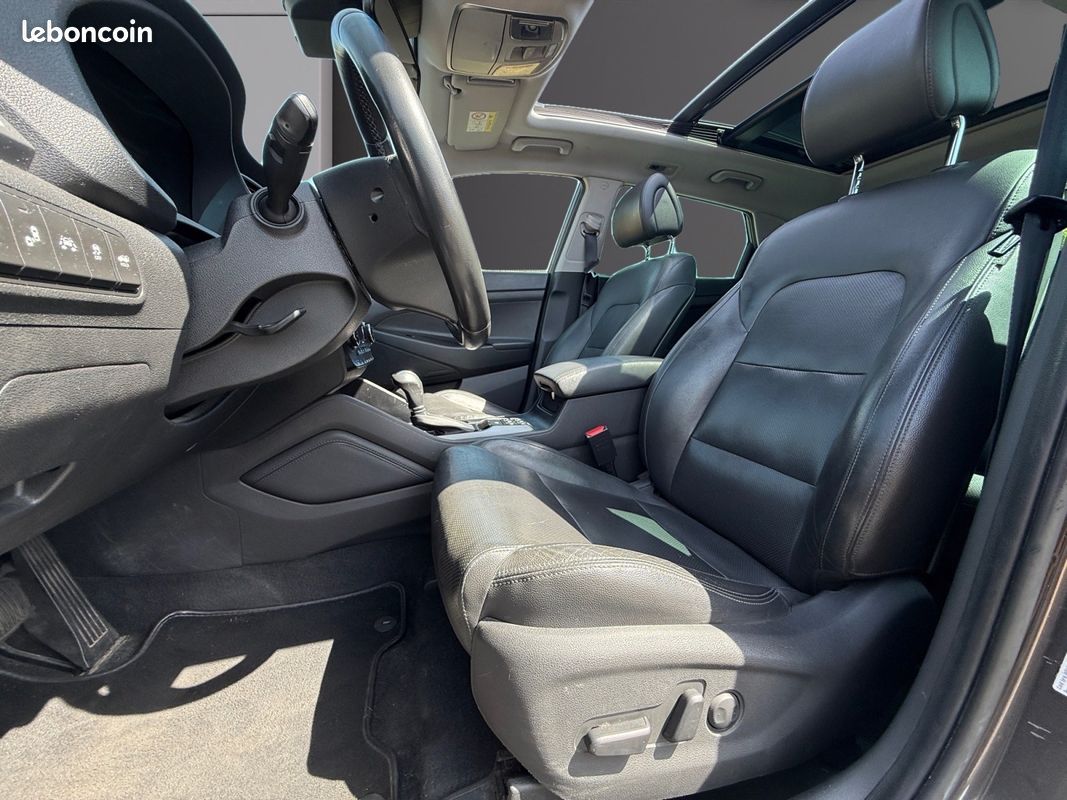 HYUNDAI TUCSON 1.7 CRDi 141 2WD DCT-7 Executive - GARANTIE 12MOIS - TOIT OUVRANT - CAMERA DE RECUL - SIEGES VENTILE (image 6)